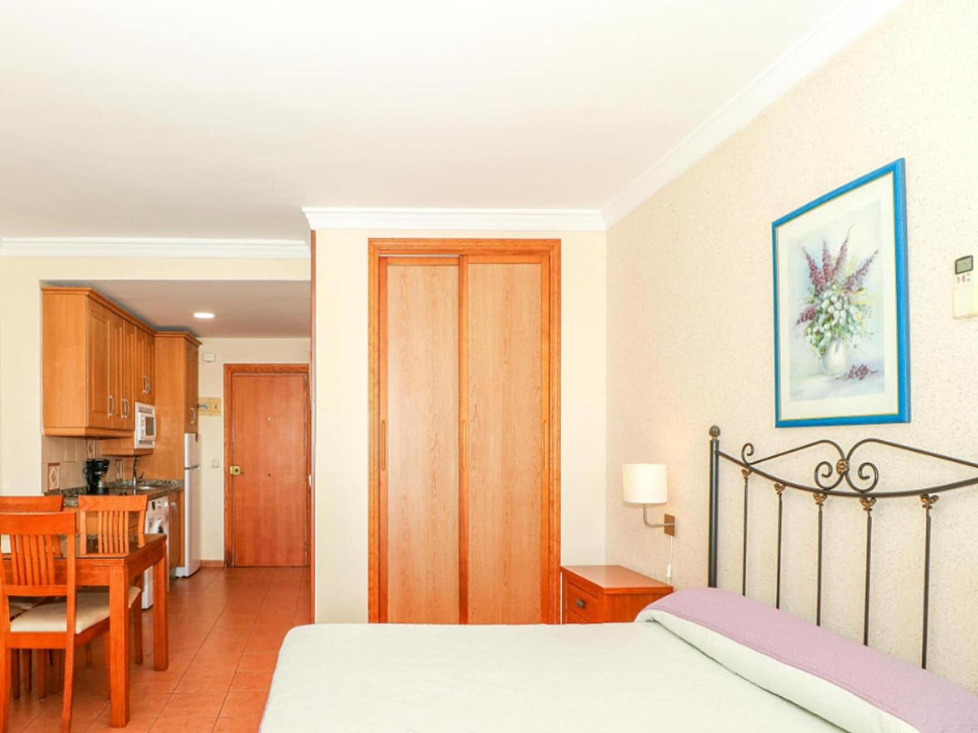 Belvilla By Oyo Estudio Benal Beach Málaga Eksteriør bilde